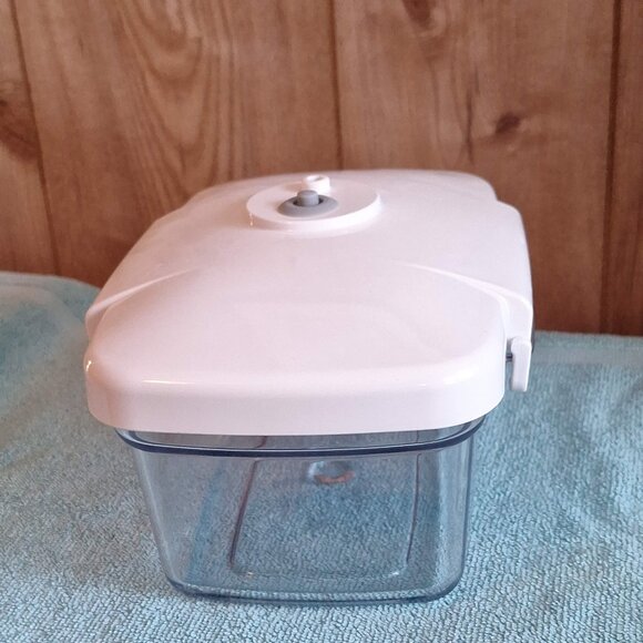 Foodsaver Storage Container - Picture 2 of 4